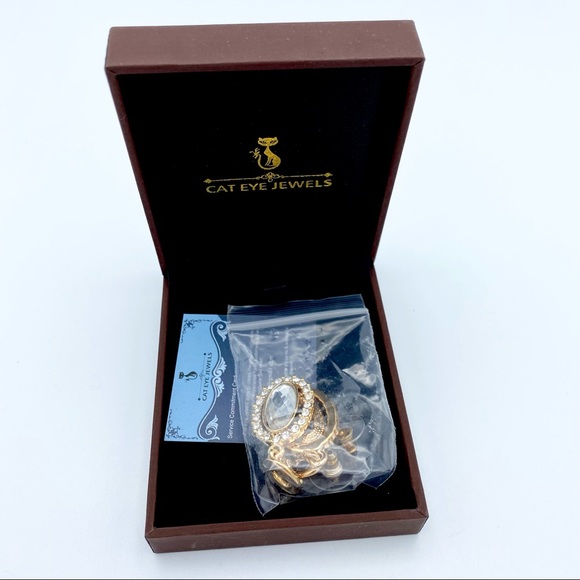 NEW Cat Eye Jewels Cubic Zirconia Dangle Stud Pierced Earrings - Picture 12 of 12